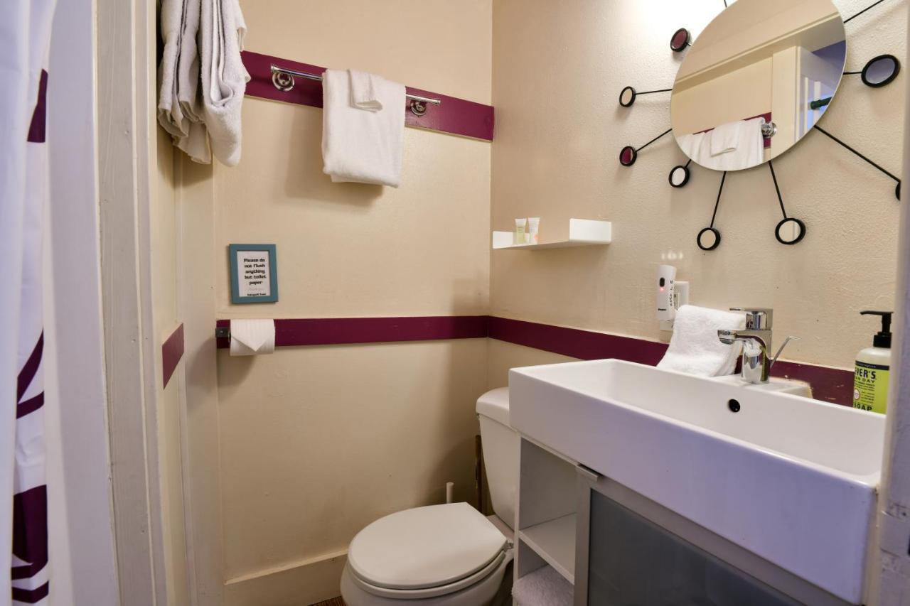 Lodge 5 - Downtown Location. Studio With Shared Hot Tub. Minutes To Arches N.P. Moab Bagian luar foto