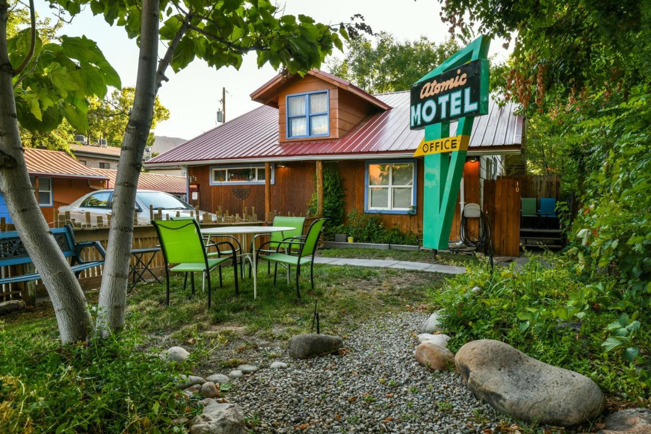 Lodge 5 - Downtown Location. Studio With Shared Hot Tub. Minutes To Arches N.P. Moab Bagian luar foto